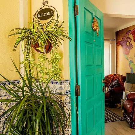 Paz & - Peace & Nazaré