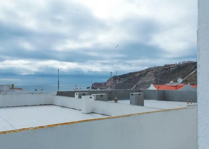 Paz & - Peace & * Nazare